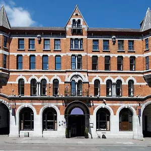 Hotell Isaacs, Cork
